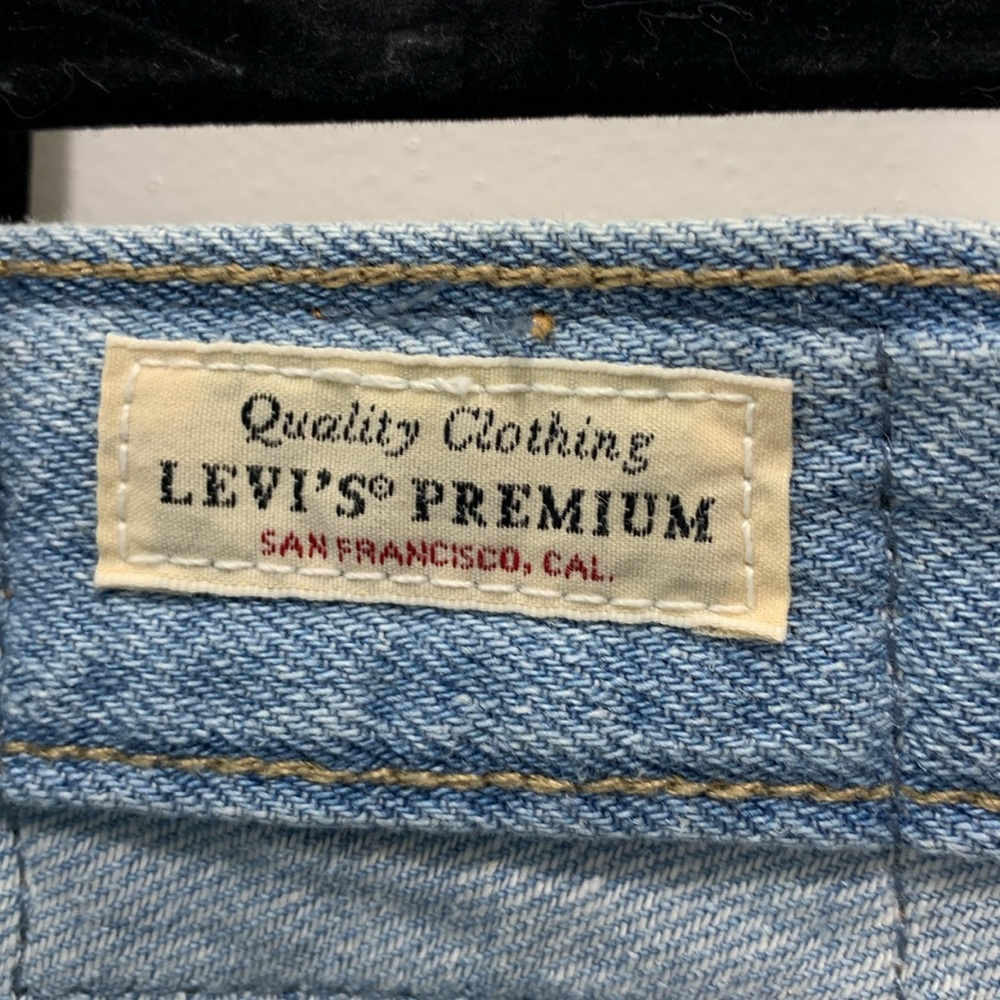 Levi's Light Blue High-Rise Wide Leg Jeans - Picture 7 of 15